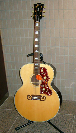 Gibson J-150